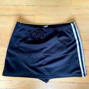 90s Tennis Skort- Black Sz S/XS